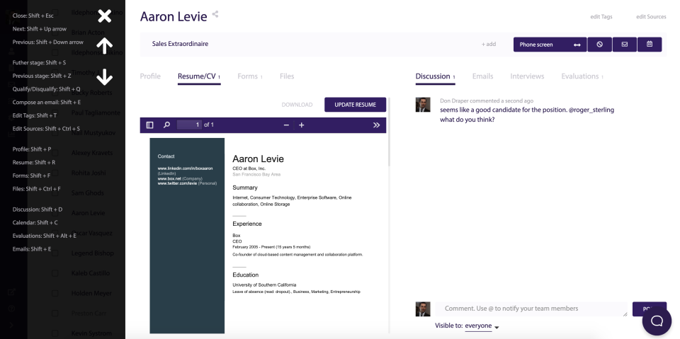 100Hires recruitment software displaying a candidate's profile with resume and discussion panel
